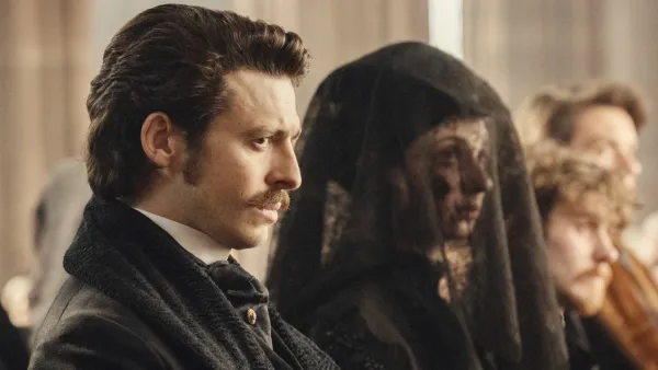 Anthony Boyle in House of Guinness