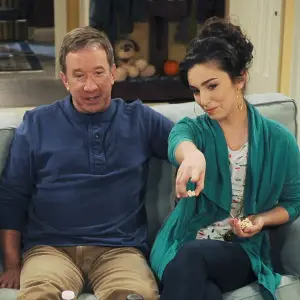 Did You Notice This 'Last Man Standing' Star in 'The Office' Spinoff?