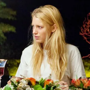 Salma Hayek and Blake Lively in Savages