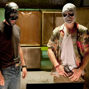 Aaron Taylor-Johnson and Taylor Kitsch in Savages