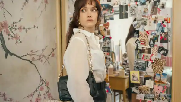 Olivia Cooke in The Girlfriend