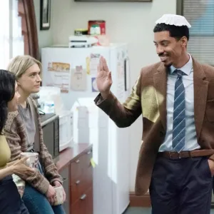 Ramona Young, Chelsea Frei and Melvin Gregg in The Paper