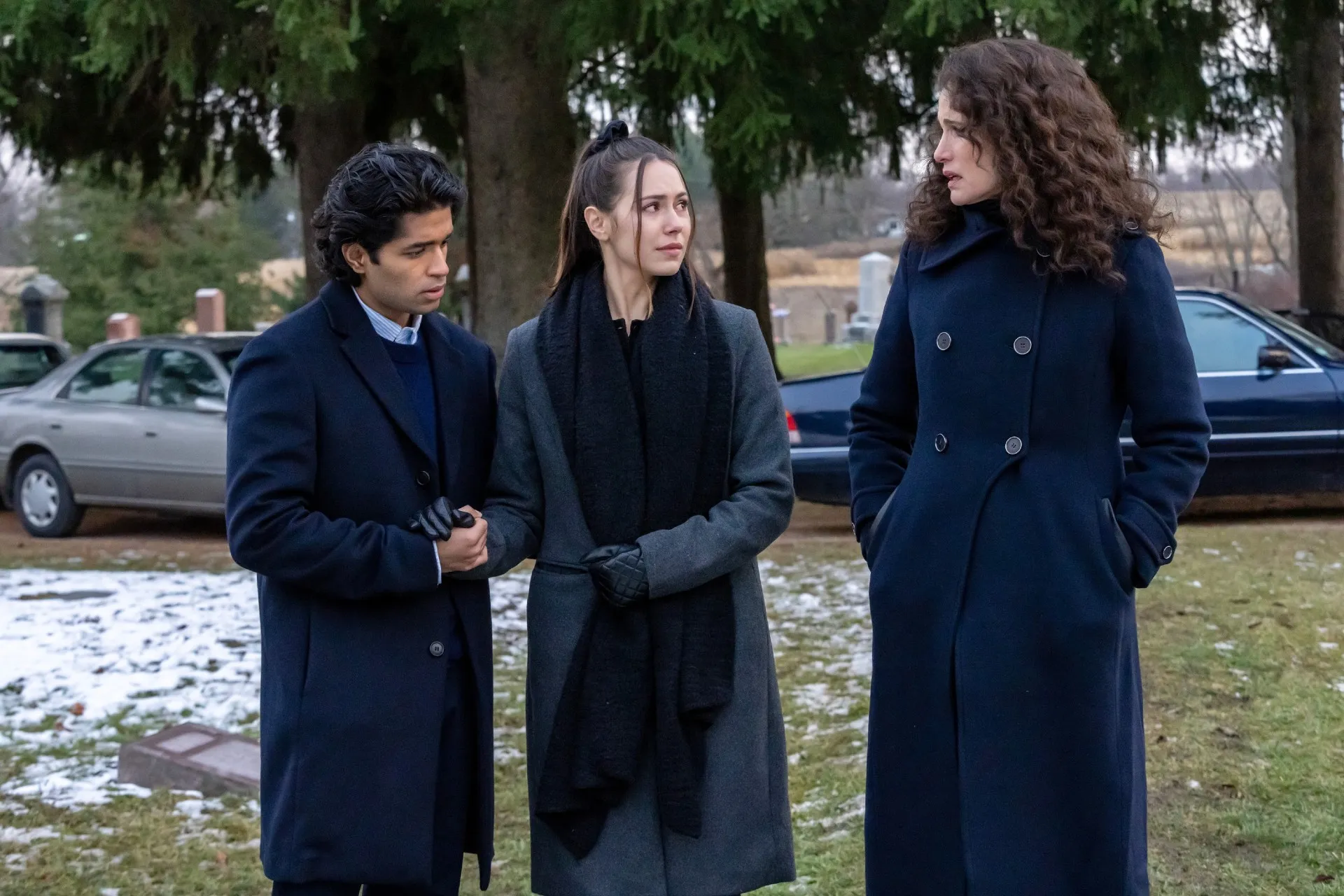 Siddharth Sharma, Alex Hook, Andie MacDowell in No Way Replica Luxury Handbag