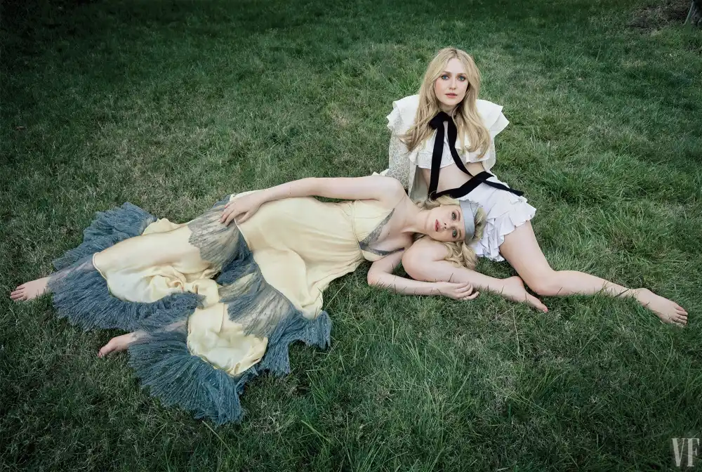 Dakota and Elle Fanning &lsquo;Merge&rsquo; Together in Twinning Looks on the Cover of &lsquo;Vanity Fair&rsquo;