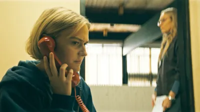 Alyvia Alyn Lind and Toni Collette in Wayward