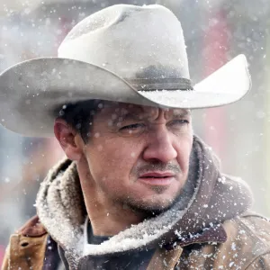 Jeremy Renner in Wind River