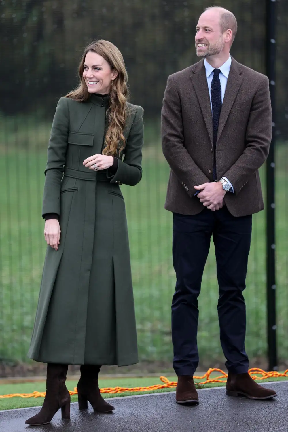 Kate Middleton Reprises Dark Green Alexander McQueen Coat While Wearing New 5 Ring Stack