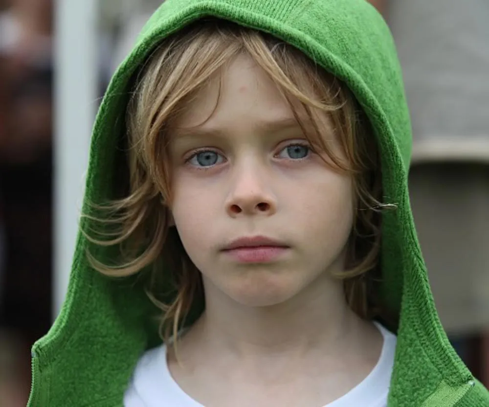 Julia Roberts Makes Rare Comment About Son Henry 18 Borrowing Her Armani Suit