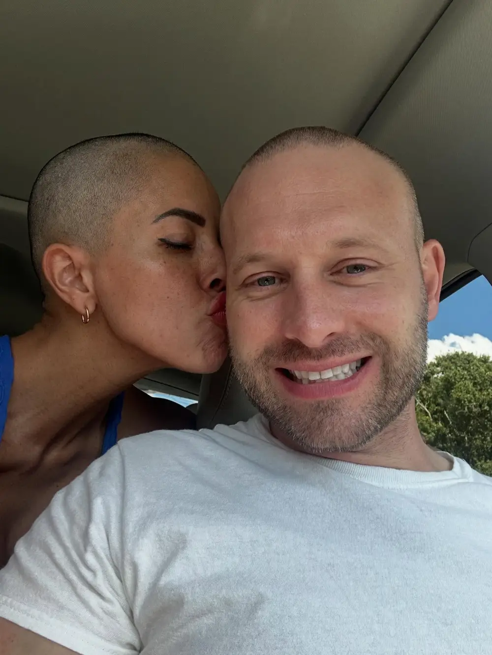 90 Day Fiance s Jasmine and Matt Shave Their Heads as He Supports Her Through Alopecia Struggles