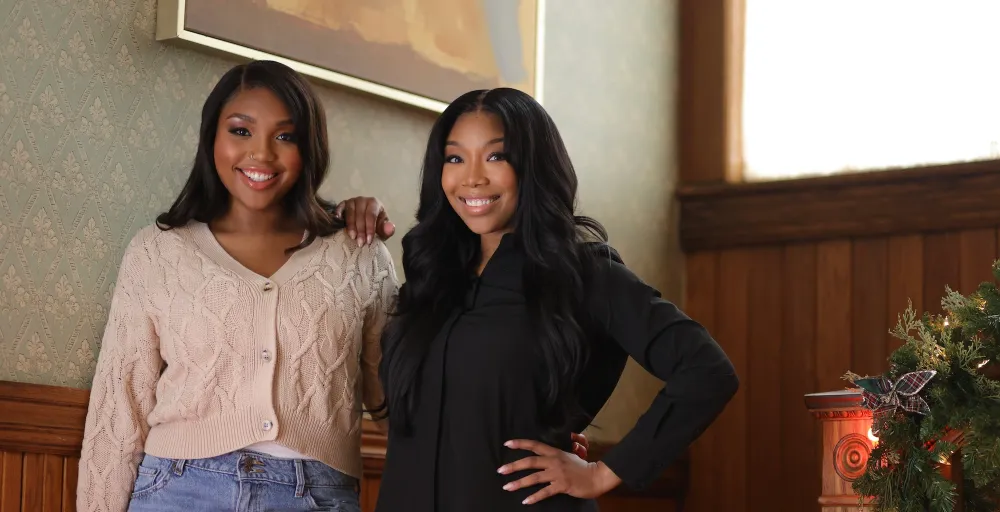 A Guide to Every Holiday Movie on TV This 2025 Season