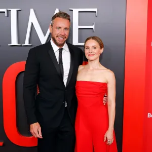 Breaking Down Kristen Bell s Anniversary Post for Dax Shepard Why Fans Are Divided Over the Message GettyImages 2211906410