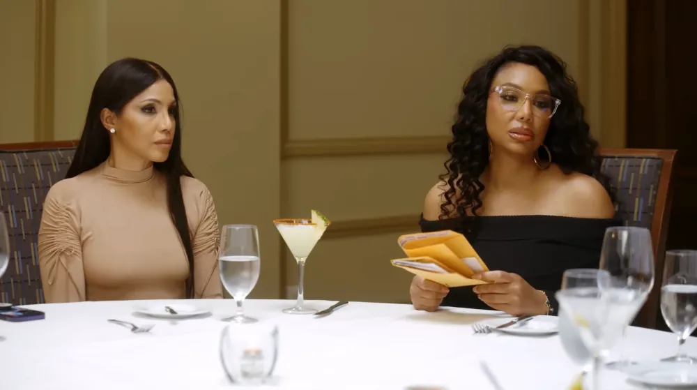 Breaking Down Toni and Tamar Braxton s Shocking Fight on The Braxtons