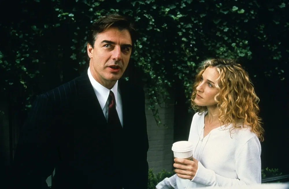 Bridget Moynahan Says Chris Noth Introduced Himself on SATC Every Episode Mr Big