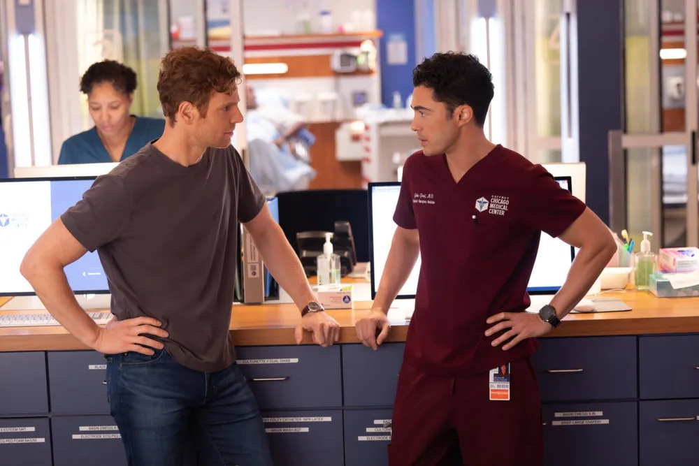 Chicago Med Cast Reacts to Will and Natalie Season 11 Return Watch Frost