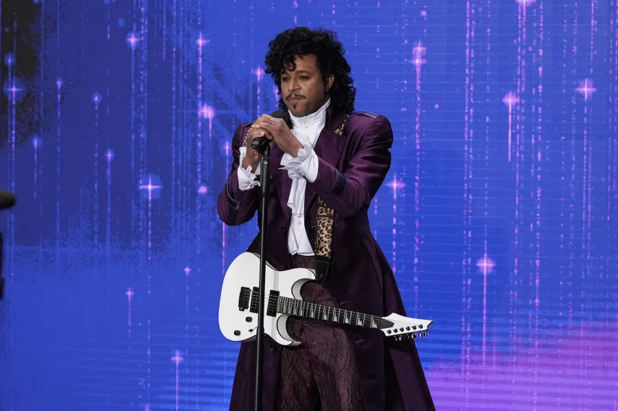 Craig-Melvin-GettyImages-2244322401