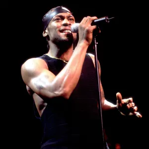 DAngelo Dead at 51 After Secret Battle With Pancreatic Cancer