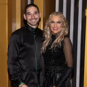 DWTS Cast Rallies Around Elaine Hendrix After Injury