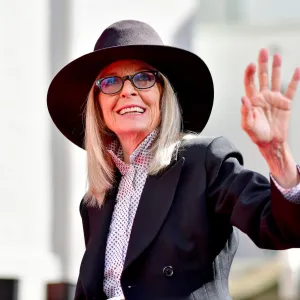 Diane Keaton s Friend Claims She Was Suffering From Illness Before Pneumonia Death Wasn t A Shock