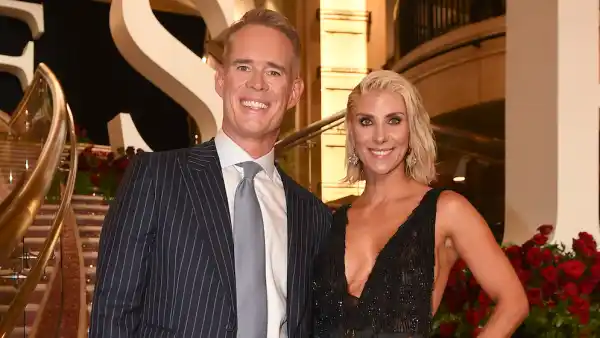 GettyImages-1242023386 Joe Buck Michelle Beisner Buck 2022
