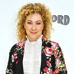 ER Star Alex Kingston Reveals Womb Cancer Diagnosis