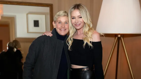 Ellen DeGeneres Shows Inside England Country Replica Luxury Handbag