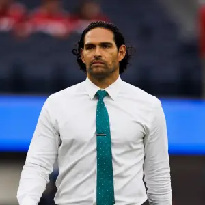 GettyImages-1948405309 mark sanchez arrested at hospital stabbing