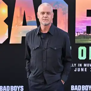 Eric Dane Uses a Wheelchair During Rare Public Outing Amid Ongoing ALS Battle