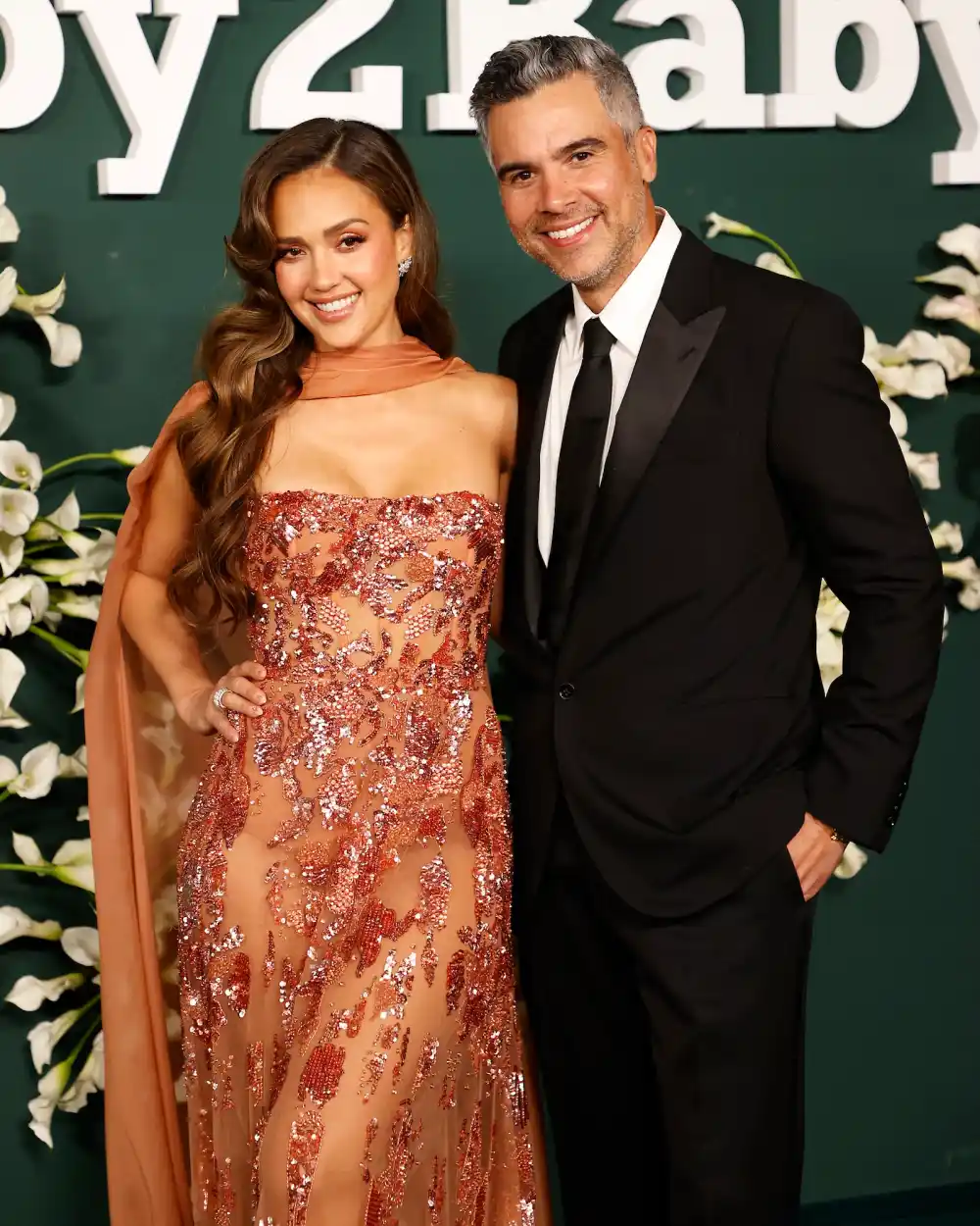 GettyImages-2183300539 Jessica Alba and Cash Warren Reunite at Tennis Match After Split: Photo