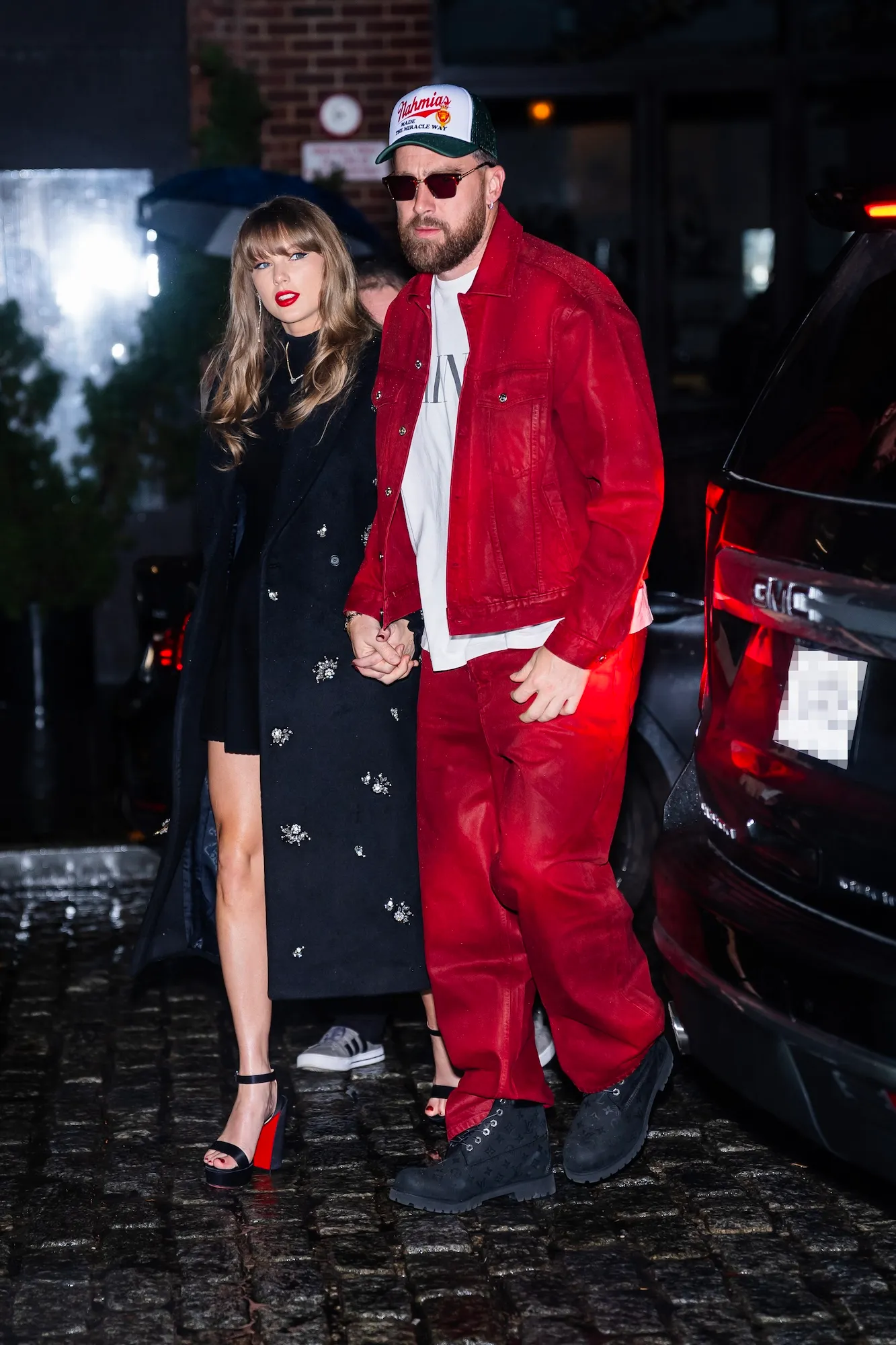 Inside Taylor Swift and Fiance Travis Kelce &lsquo;Low-Key&rsquo; Holiday Plans With Family