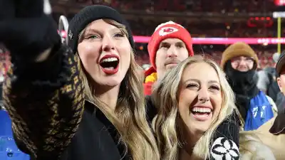 How Brittany Mahomes Subtly Supported Taylor Swift’s ‘Life of a Showgirl’
