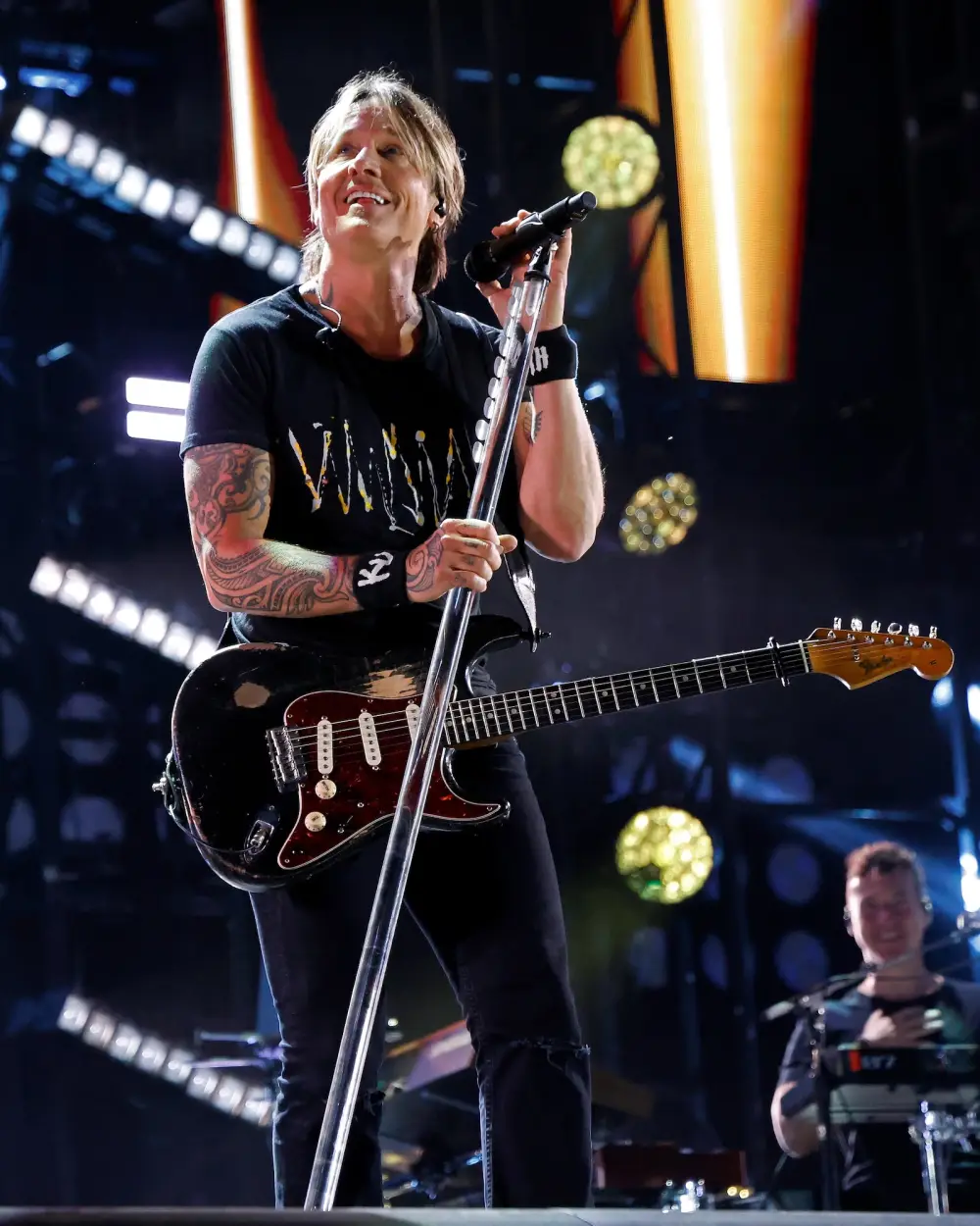 Keith Urban Removes Nicole Kidman-Inspired Song From His Set Amid Divorce