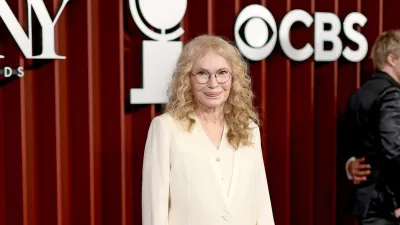 GettyImages-2219206667 Woody Allens Ex-Wife Mia Farrow Reacts to Diane Keatons Death