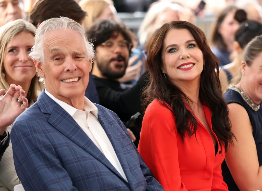 GettyImages-2239024940-Larry-Graham-Lauren-Graham