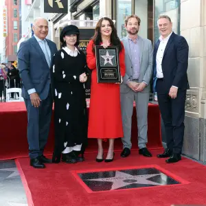 GettyImages-2239033230-Lauren-Graham-Walk-of-Fame