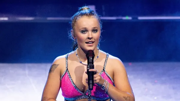 JoJo Siwa Fan Says She Was Kicked Out of Concert Over Offensive Hoodie