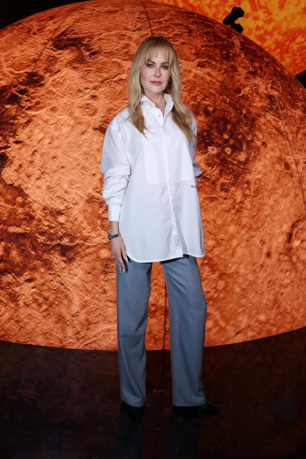 GettyImages-2239607716 Nicole Kidman Debuts Breakup Bangs With Daughters Amid Keith Urban Divorce