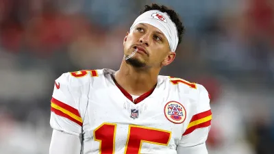 GettyImages-2239646210 Patrick Mahomes Jaguars 2025
