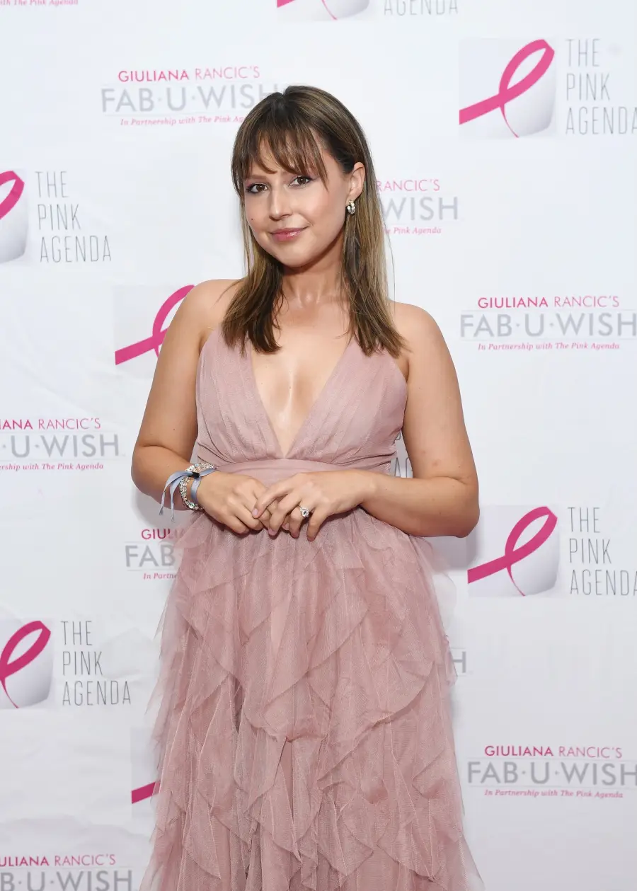 Celebrities Who Debuted Bangs in 2025: Kourtney Kardashian, Zoe Kravitz, More