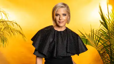 Selma Blair Recalls Doctors Dismissing Her Early MS Symptoms as a Teen