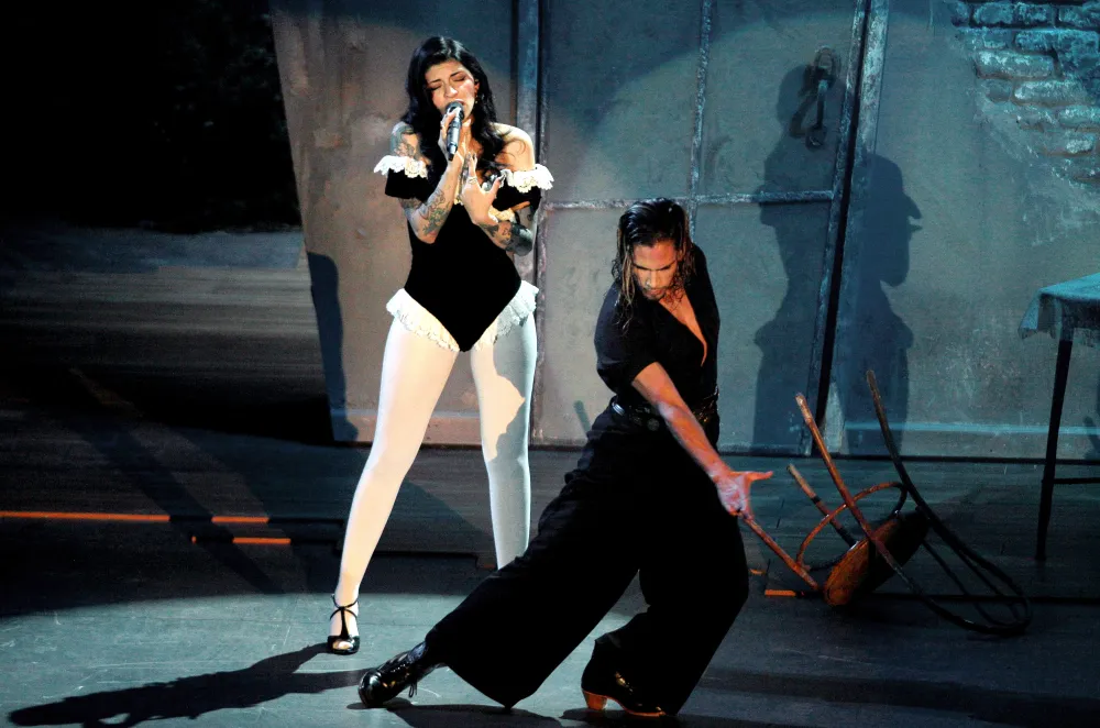 Emilia Cazzuchelli 'Cazzu'.