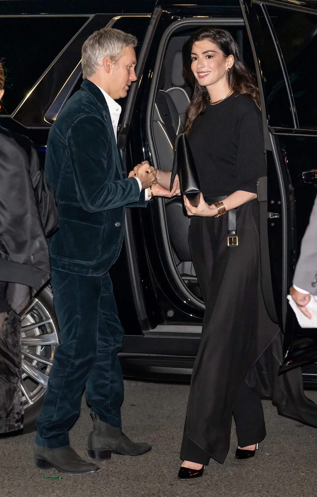 Anne Hathaway Has Rare Red Carpet Date Night With Husband Adam Shulman