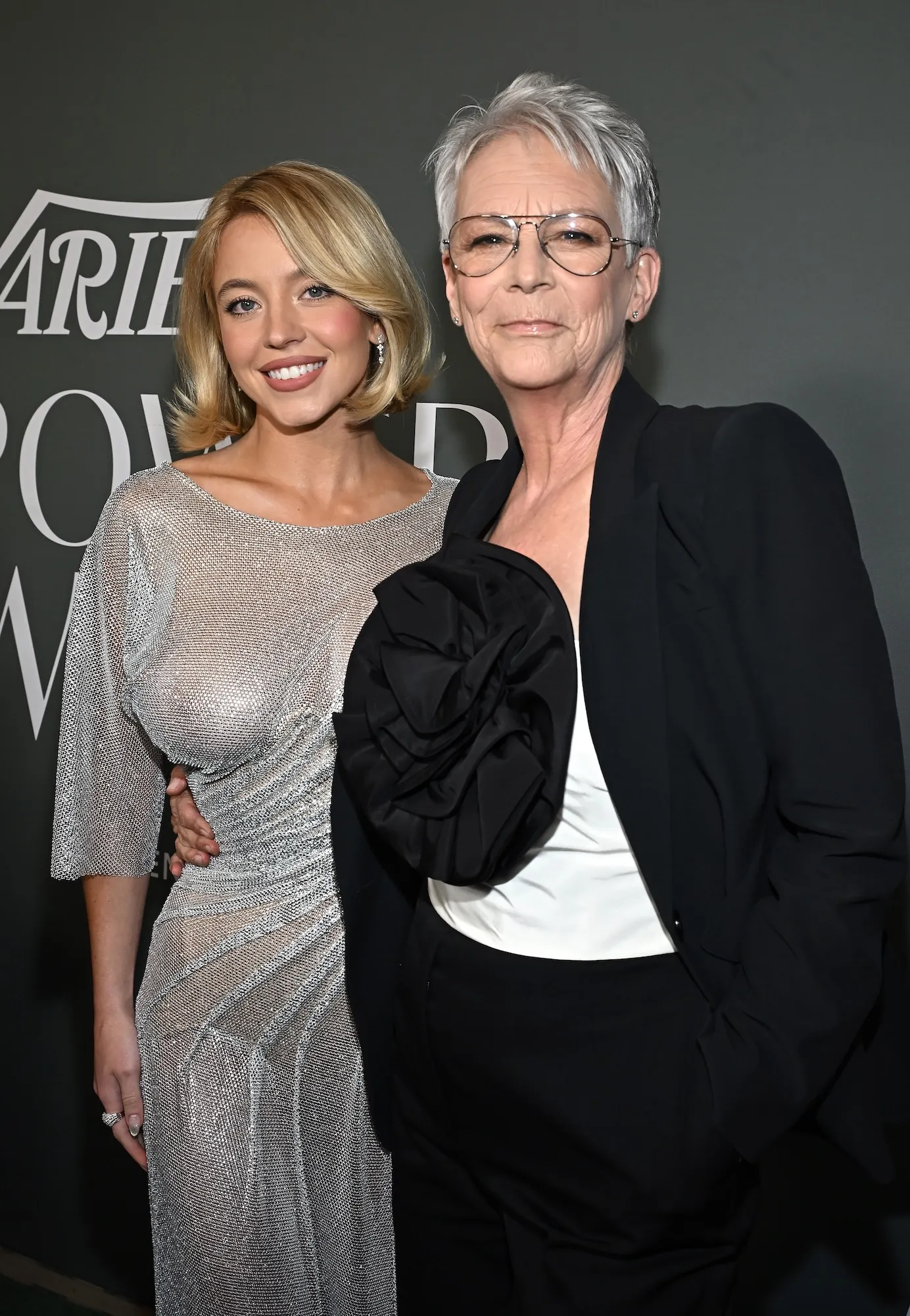 Jamie Lee Curtis Hilariously Reacts to Sydney Sweeney&rsquo;s Revealing Dress at Variety Event