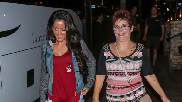 Jenelle Evans Mom Barbara Evans Briefly Hospitalized After Suffering a Stroke in North Carolina