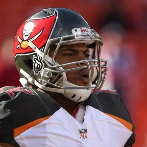 Former Tampa Bay Buccaneers Star Doug Martin Dead at 36