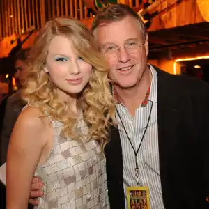 Taylor Swift Gives Update on Dad Scott After His Quintuple Bypass Surgery