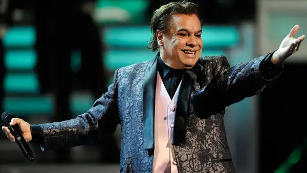 Juan Gabriel en 2009.