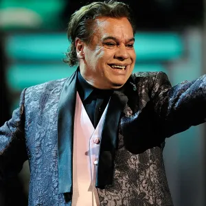 Juan Gabriel en 2009.