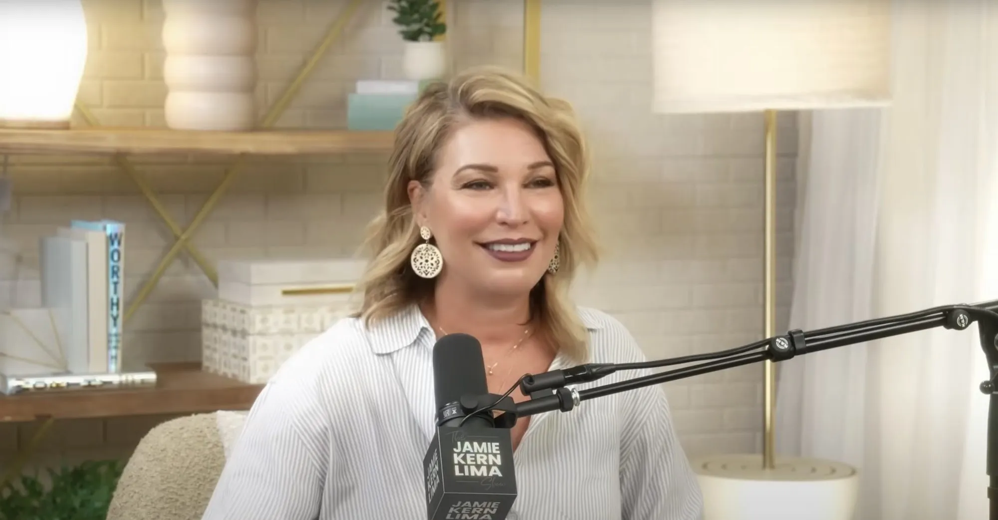 HGTVs Jen Hatmaker Knew She Would Lose Everything After Supporting LGBTQ Rights I Was Duplicitous