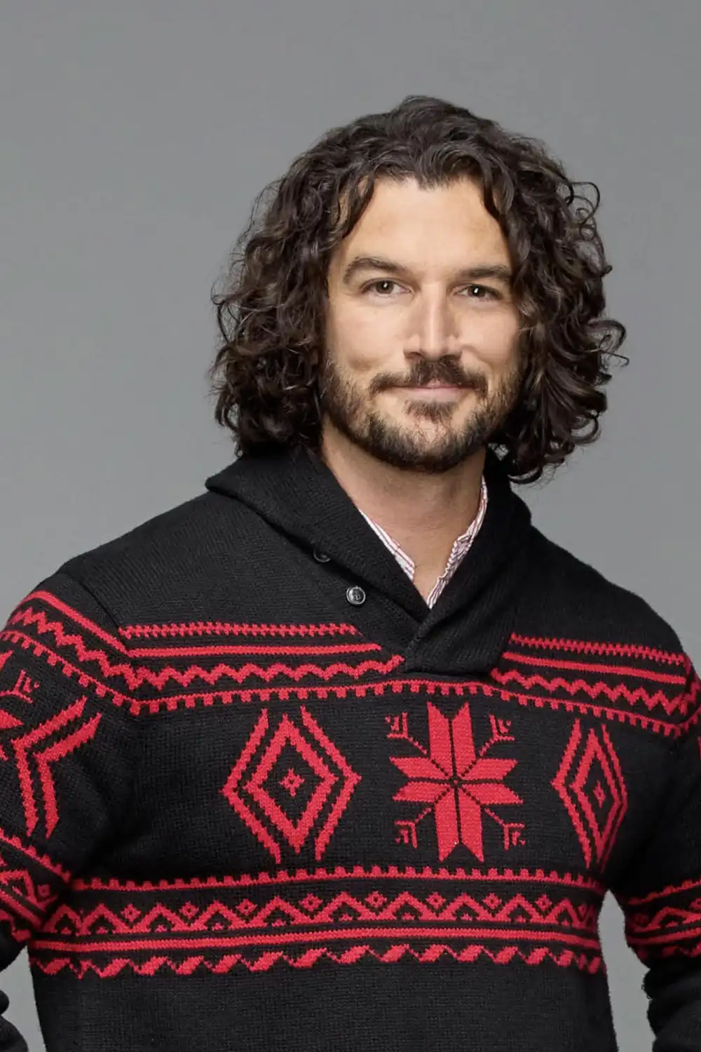 Hallmarks Finding Mr Christmas Is Back for Season 2 Meet Contestants