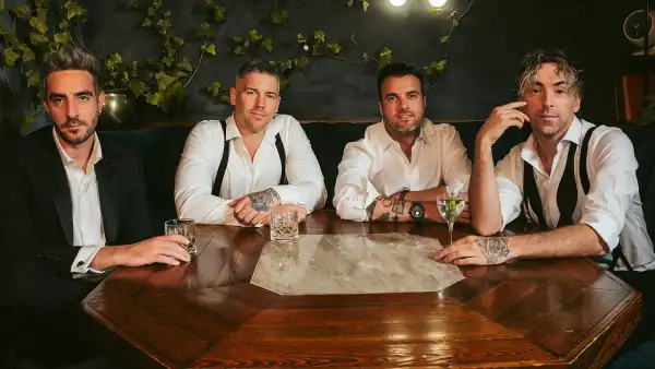 How All Time Low s Upcoming Song With JoJo Became a Full Circle Moment for the Band s 10th Album ATL press image